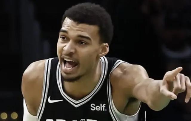 31分12板6助6帽！文班亚马再轰恐怖数据比肩邓肯