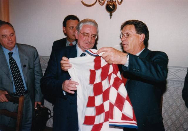 pp电子-布拉泽维奇的传奇一生③：铸就克罗地亚奇迹