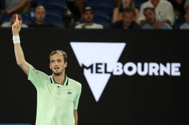 pp电子官网-浪费机会意外迷失？梅德维德夫敢打敢拼仍值得肯定